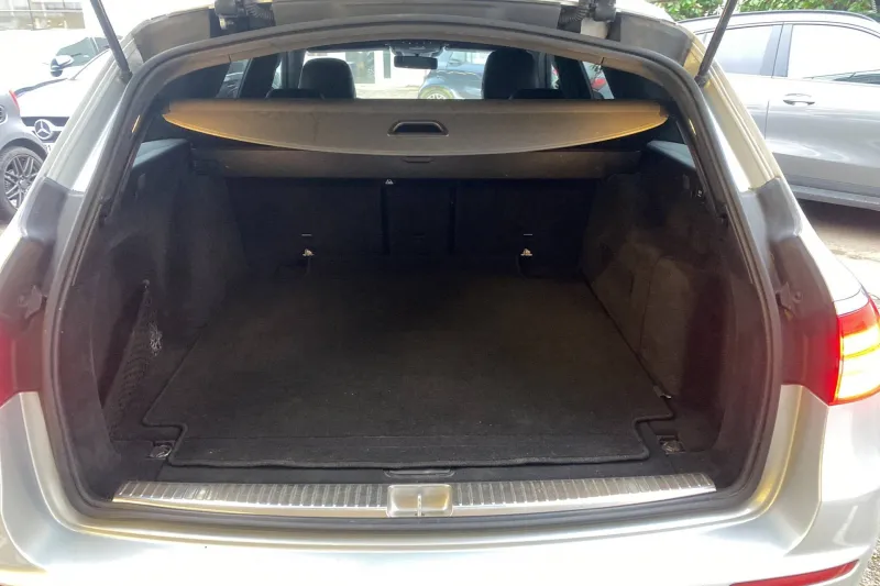 Image secondaire du véhicule 10