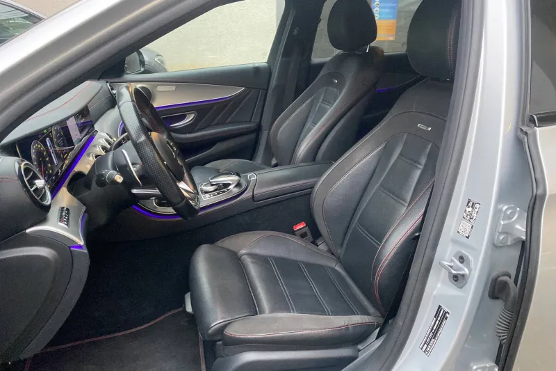 Image secondaire du véhicule 11