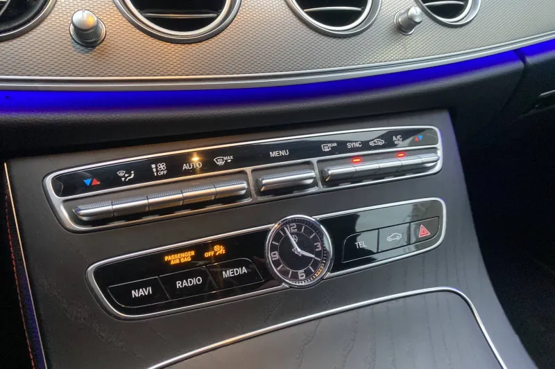 Image secondaire du véhicule 22