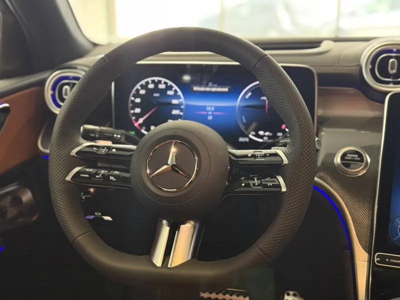 Image secondaire du véhicule 7