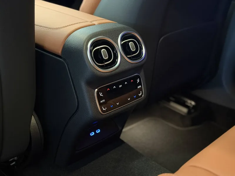 Image secondaire du véhicule 21