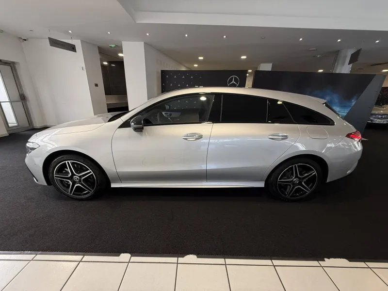 Image secondaire du véhicule 22