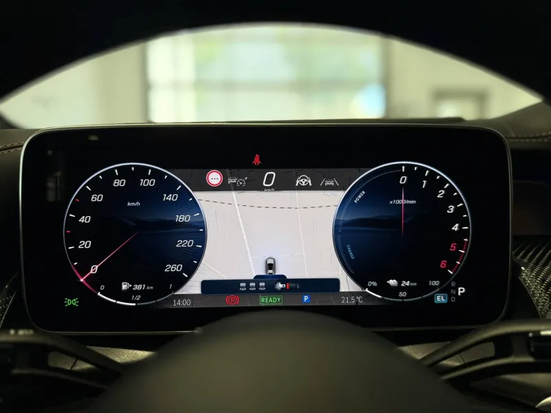 Image secondaire du véhicule 10