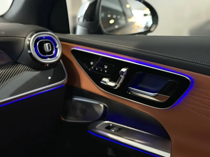 Image secondaire du véhicule 15