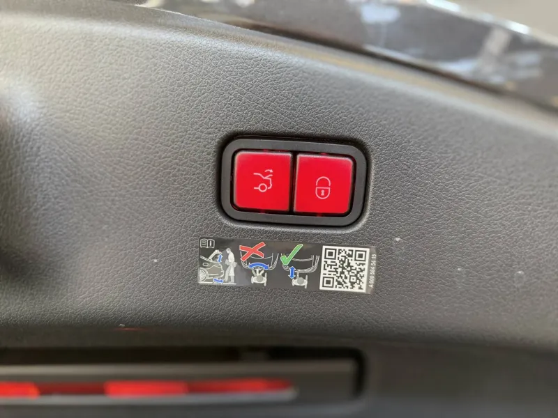 Image secondaire du véhicule 25