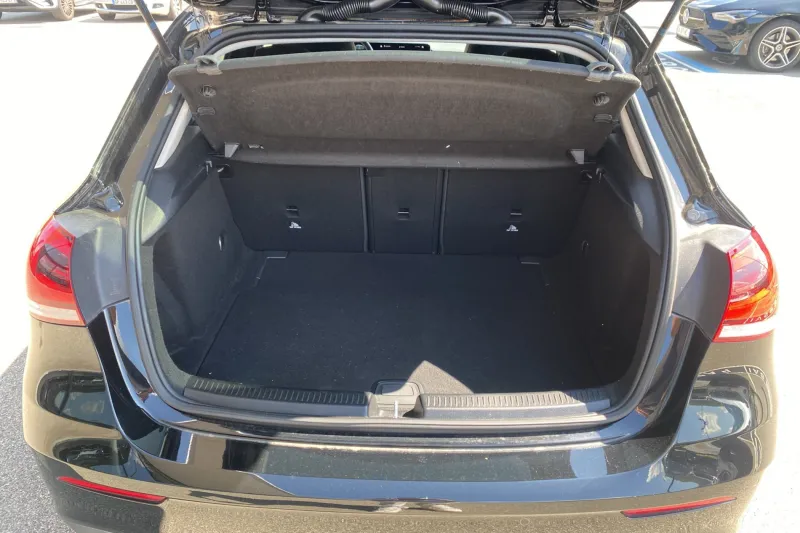 Image secondaire du véhicule 10