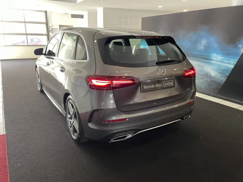 Image secondaire du véhicule 3