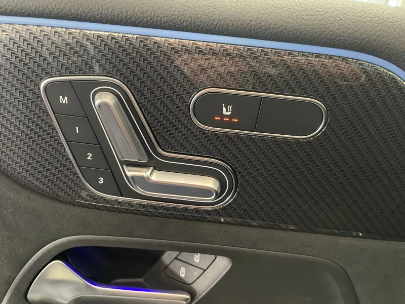 Image secondaire du véhicule 12