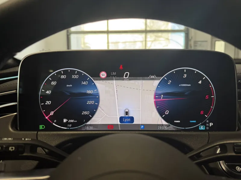 Image secondaire du véhicule 10