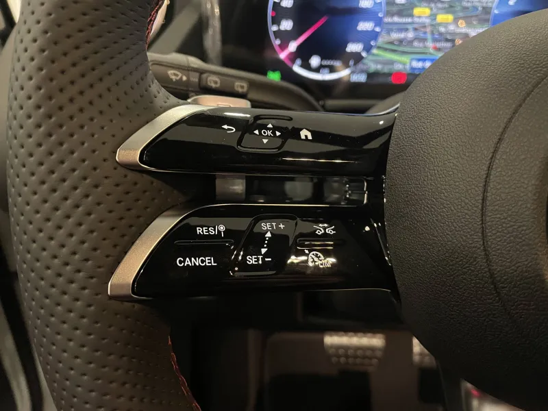 Image secondaire du véhicule 8