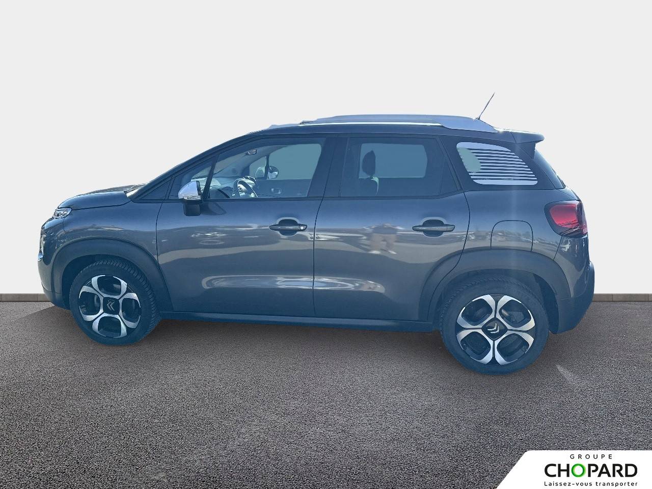 Image secondaire du véhicule 10