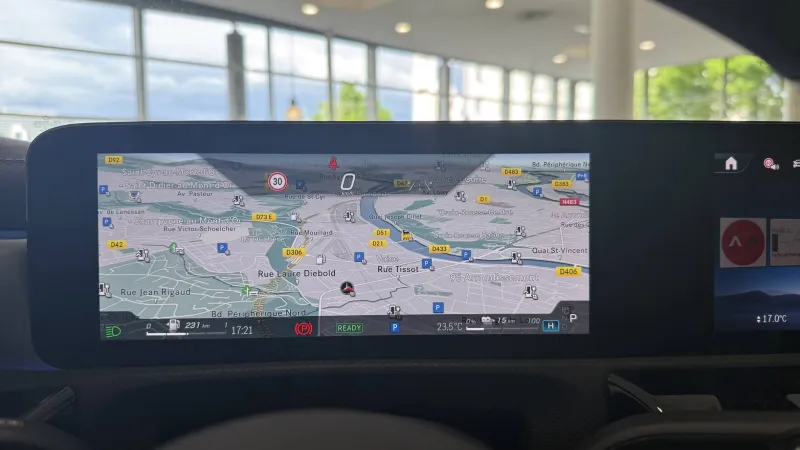 Image secondaire du véhicule 11