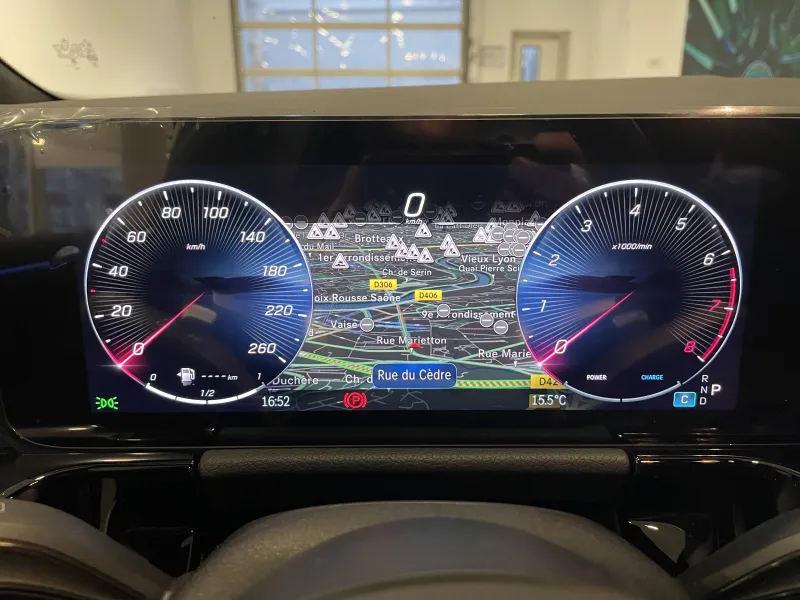 Image secondaire du véhicule 9