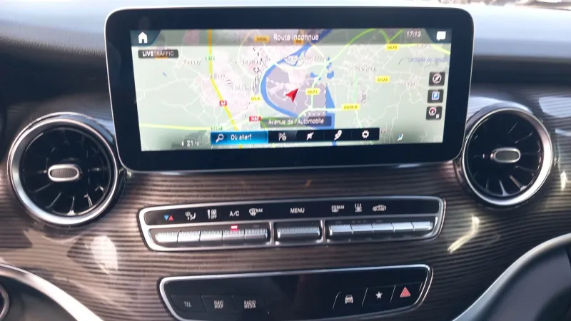 Image secondaire du véhicule 11