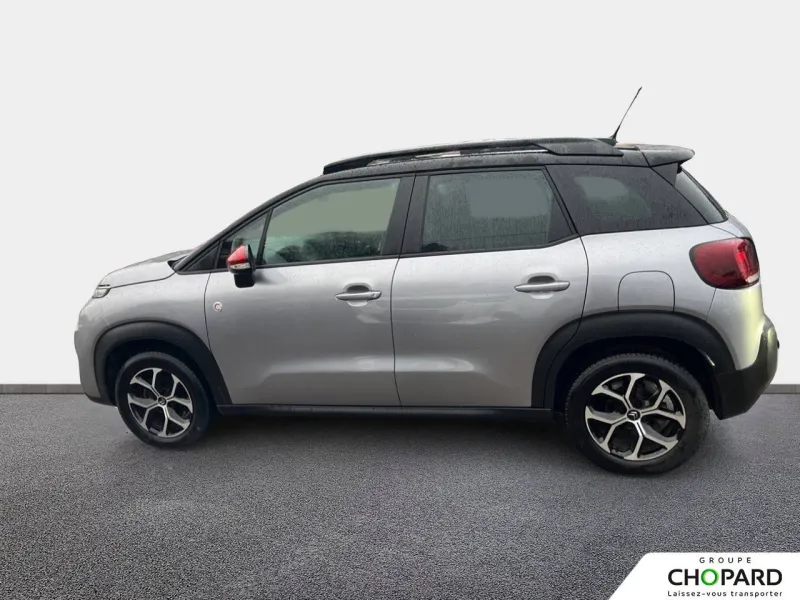 Image secondaire du véhicule 10