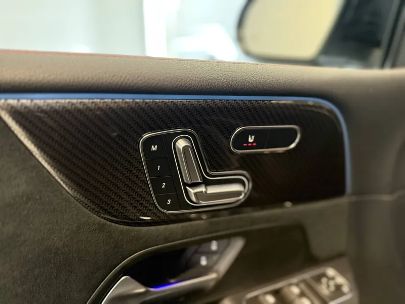 Image secondaire du véhicule 14