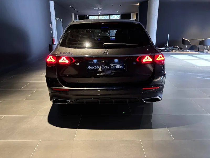 Image secondaire du véhicule 19