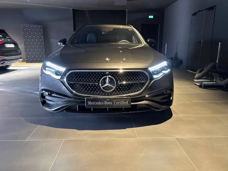 Image secondaire du véhicule 23