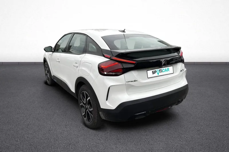 Image secondaire du véhicule 4