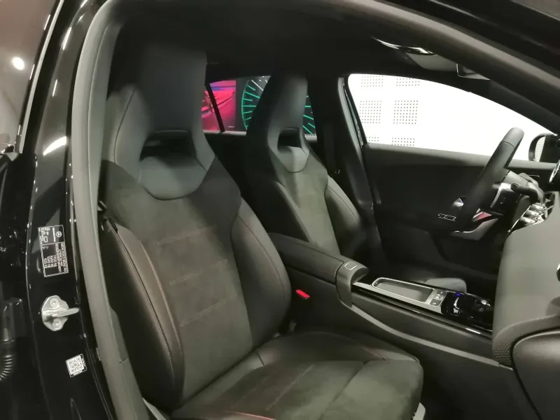 Image secondaire du véhicule 5