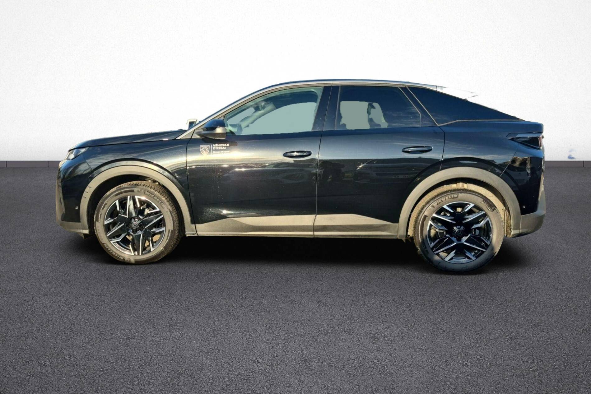 Image secondaire du véhicule 4