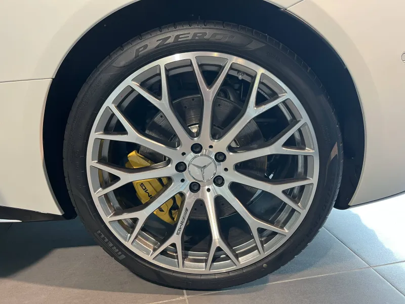 Image secondaire du véhicule 7