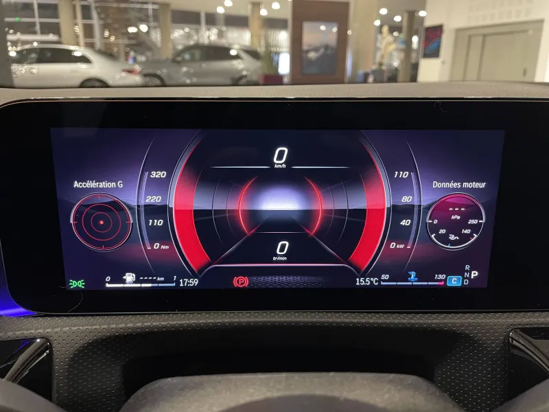 Image secondaire du véhicule 12