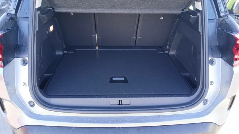 Image secondaire du véhicule 10