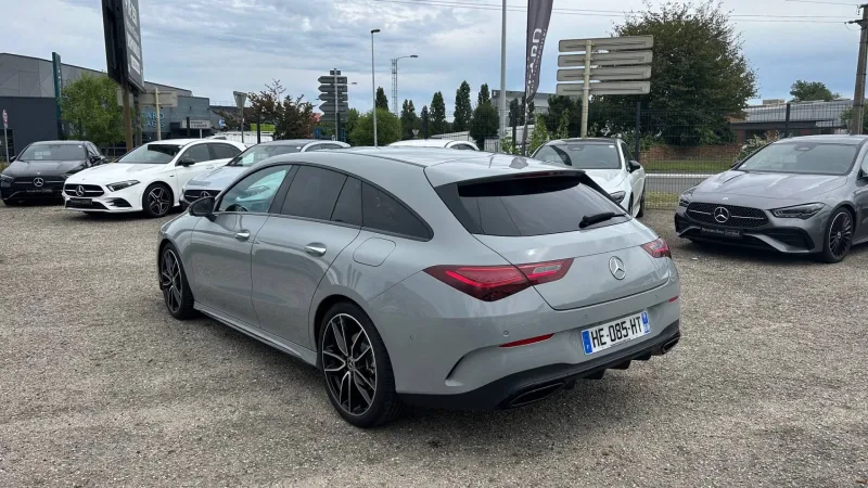 Image secondaire du véhicule 8