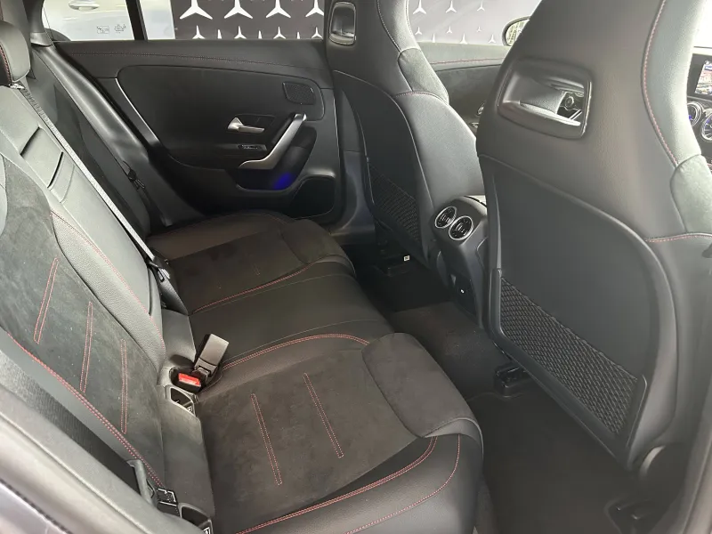 Image secondaire du véhicule 5