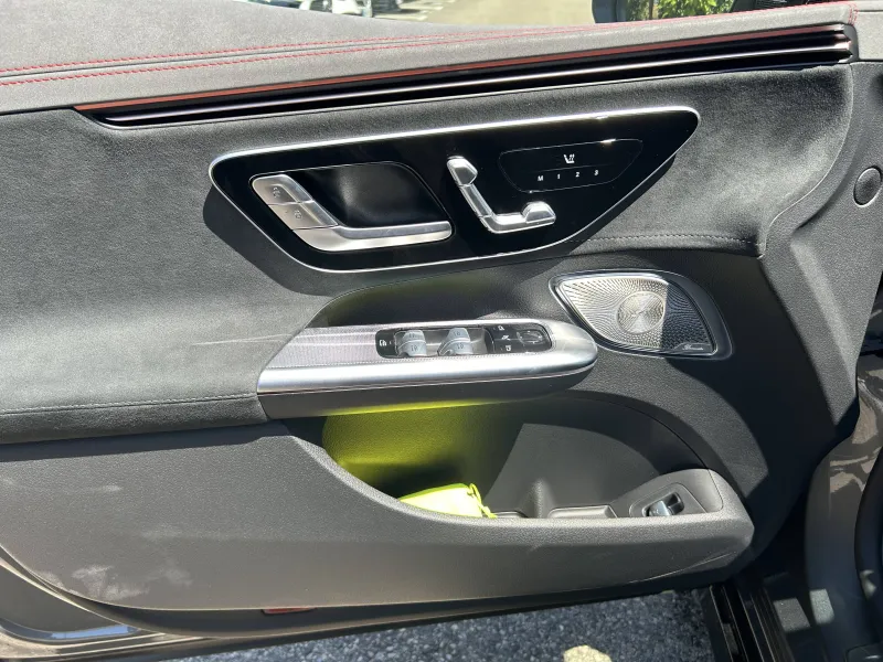 Image secondaire du véhicule 12