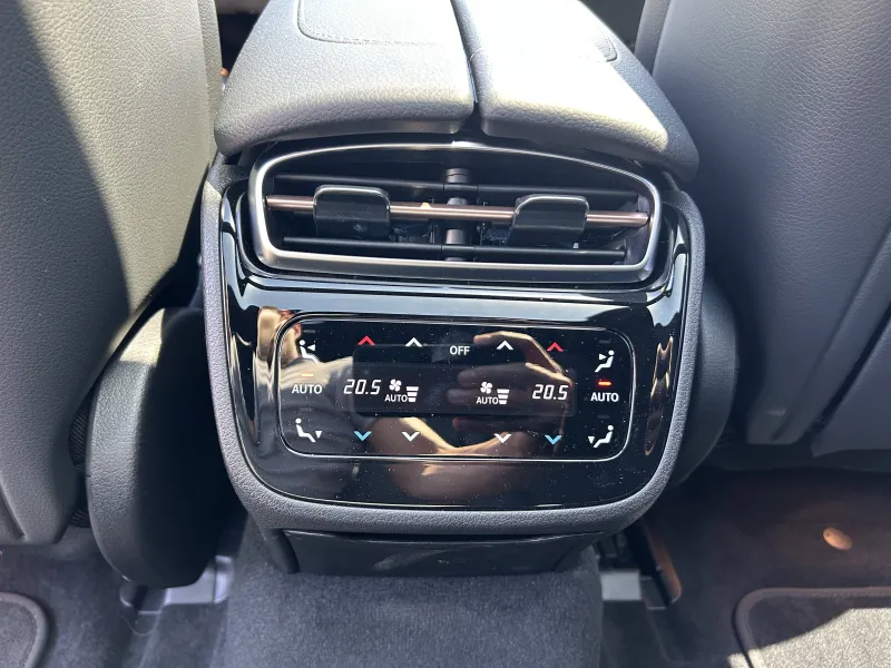 Image secondaire du véhicule 14