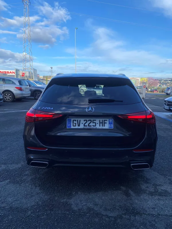 Image secondaire du véhicule 6