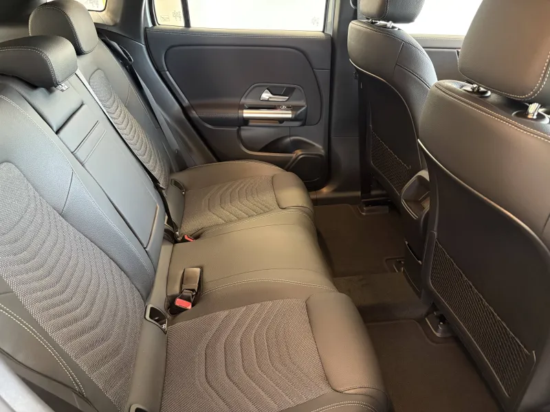 Image secondaire du véhicule 5