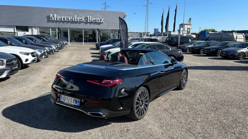 Image secondaire du véhicule 11