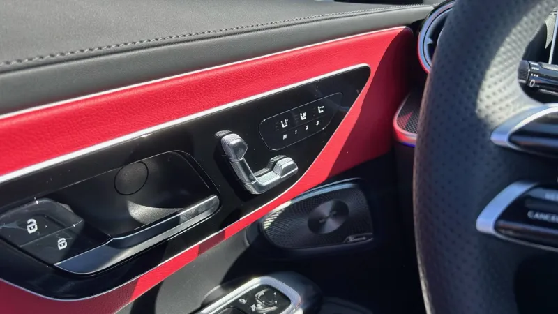 Image secondaire du véhicule 14