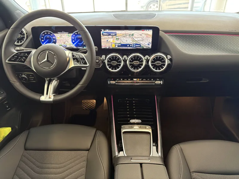 Image secondaire du véhicule 6