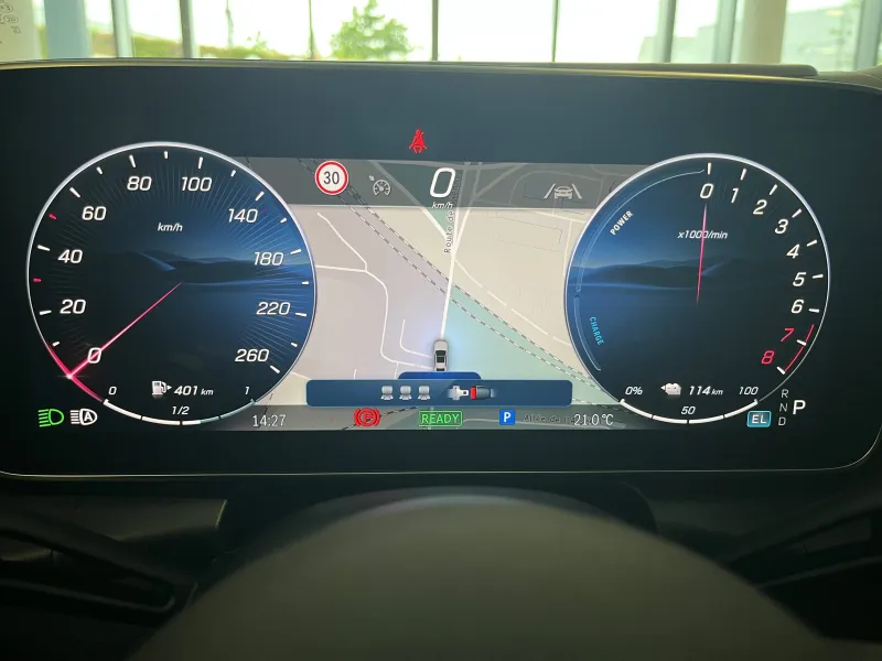 Image secondaire du véhicule 9