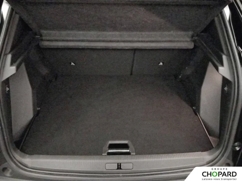 Image secondaire du véhicule 9