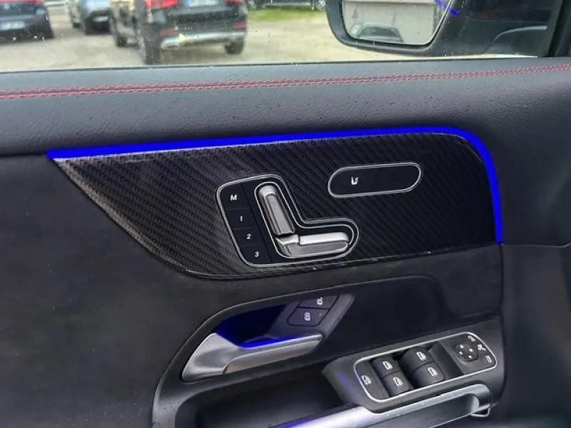 Image secondaire du véhicule 14