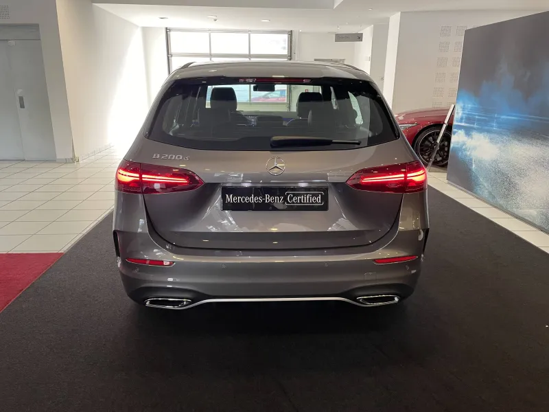 Image secondaire du véhicule 19