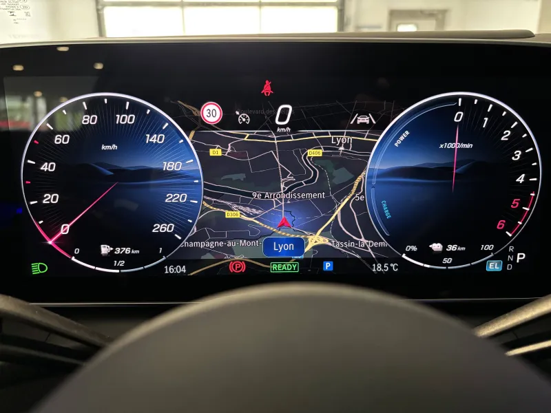 Image secondaire du véhicule 9