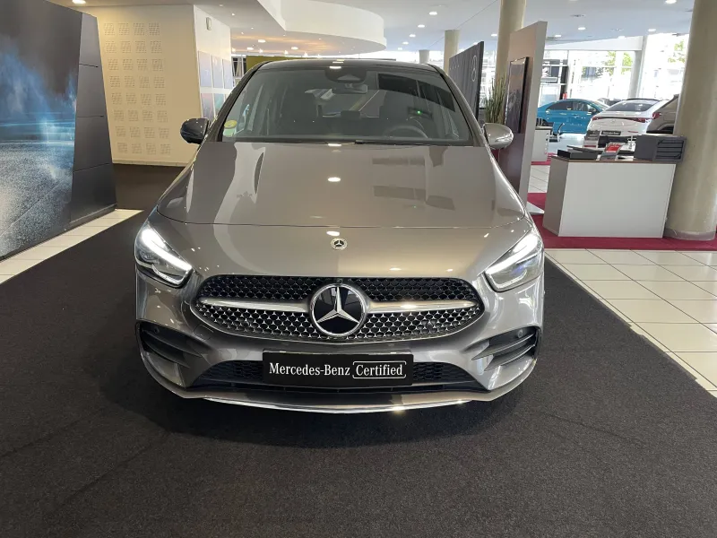 Image secondaire du véhicule 24