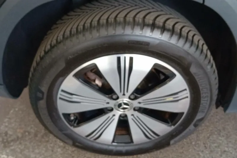 Image secondaire du véhicule 15