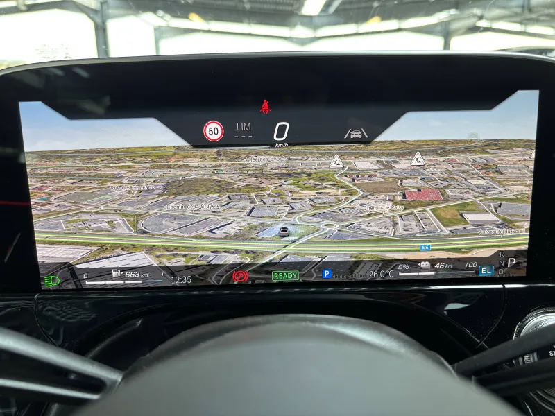 Image secondaire du véhicule 11