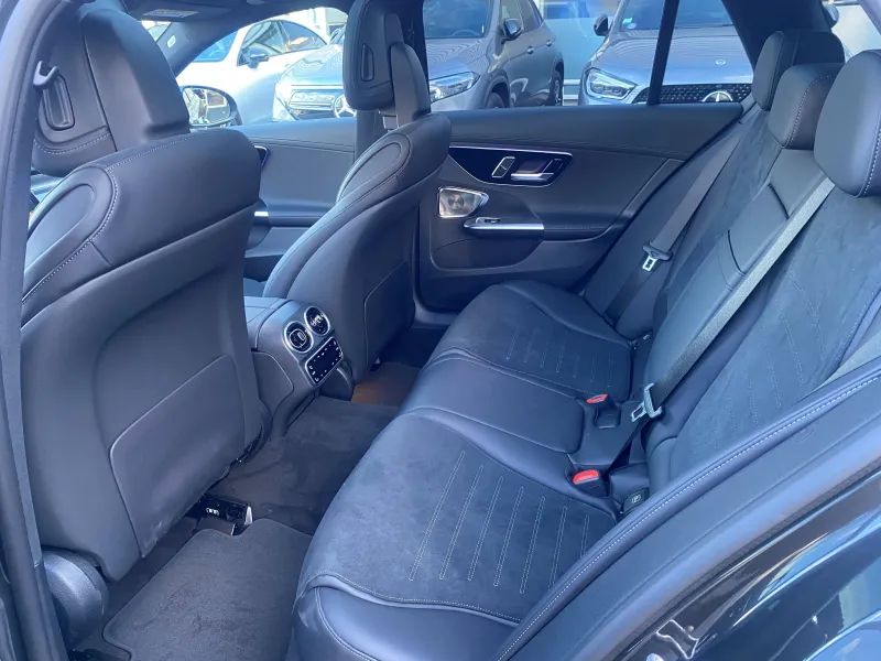 Image secondaire du véhicule 13