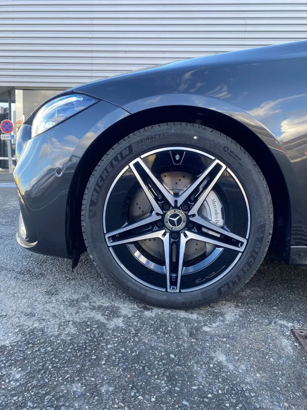 Image secondaire du véhicule 14