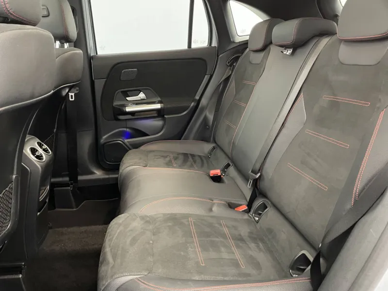 Image secondaire du véhicule 17