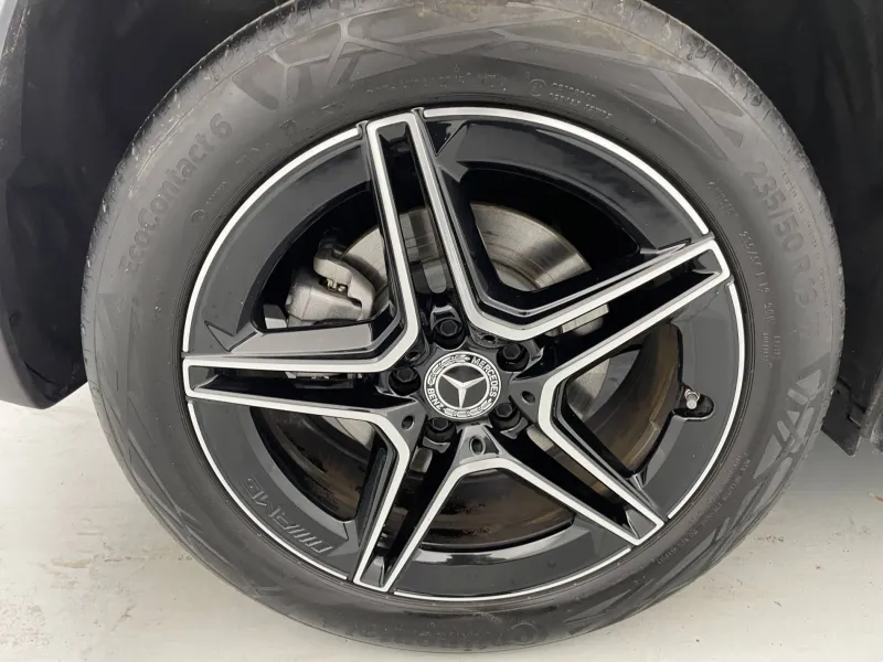 Image secondaire du véhicule 19