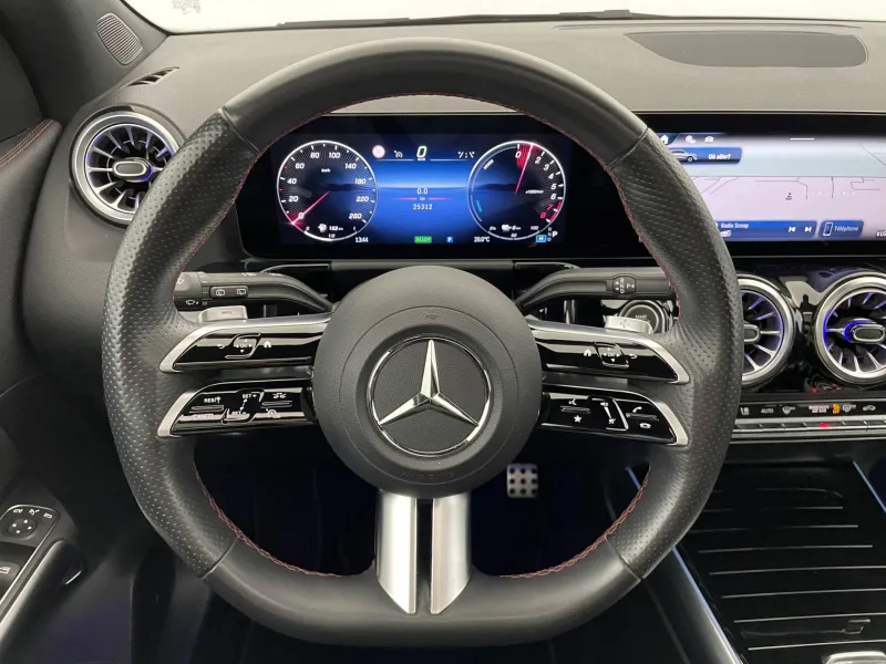 Image secondaire du véhicule 24